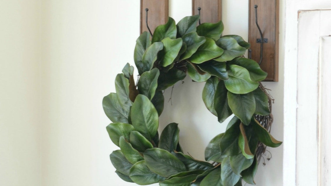 Magnolia Wreath DIY Tutorial