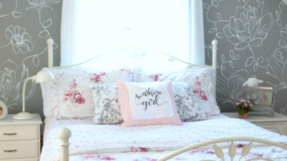 Girls Room Accent Wall