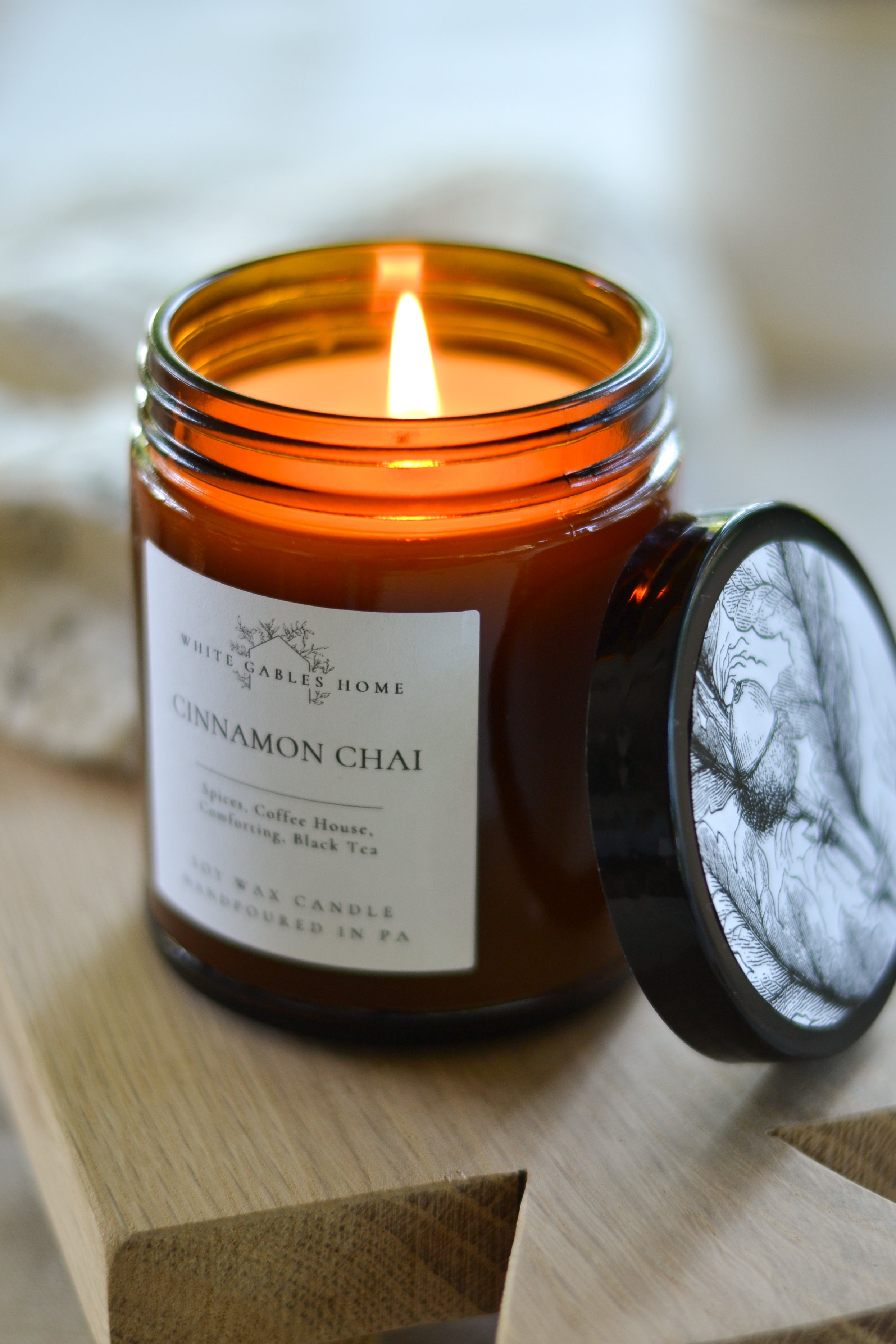 Cinnamon Chai WoodWick® Large Hourglass Candle - Large